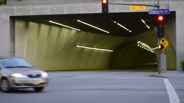 Тоннель в центре Лос-Анджелеса — стоковое видео