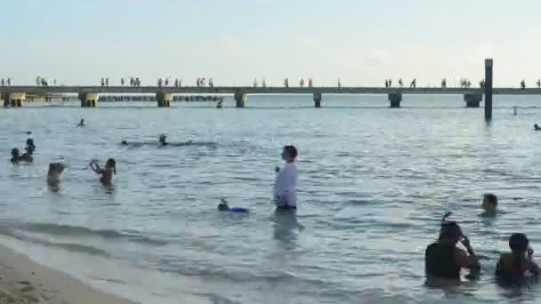 Tiempo de caducidad del muelle — Vídeo de stock