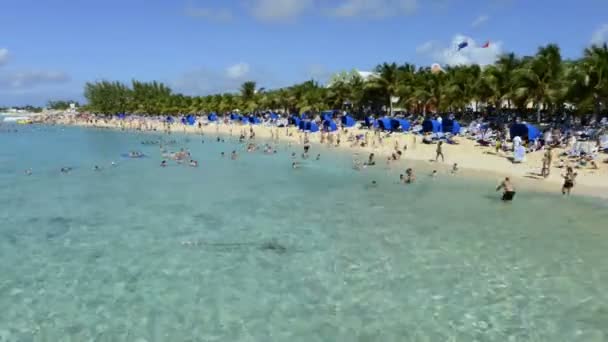 Tropical Beach na wyspie Grand Turk — Wideo stockowe