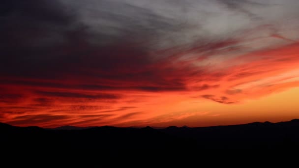 Západ slunce v poušti Mojave