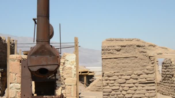 Pequeño museo de pueblo fantasma en el desierto — Vídeos de Stock