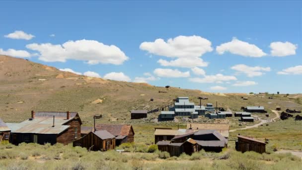 砂漠の小さなゴーストタウン博物館 — ストック動画