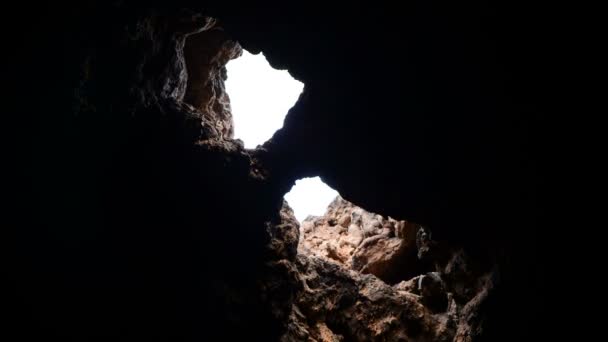 溶岩チューブ洞窟 — ストック動画