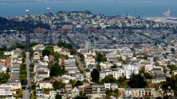 Stíny mraků přejíždět Panorama San Francisco — Stock video