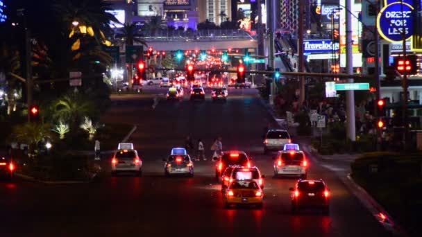 Tijdspanne van de las vegas strip's nachts — Stockvideo