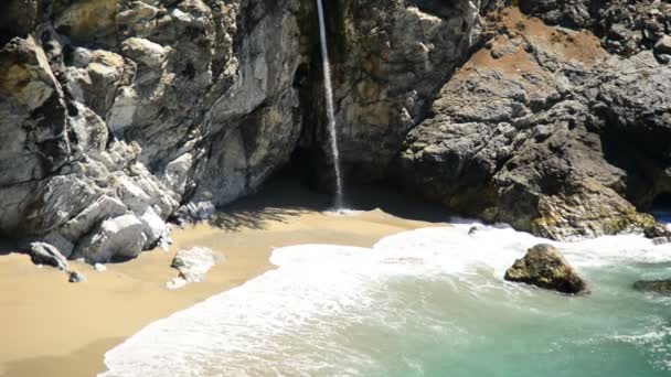 Playa McWay Falls — Vídeo de stock