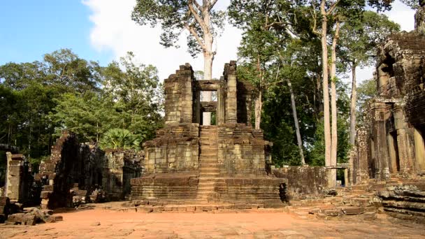 Restos de ruínas do templo antigo — Vídeo de Stock