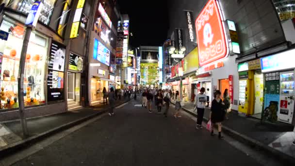 Zaneprázdněný Shinjuku zábava — Stock video