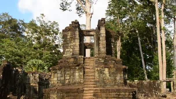 Restos de ruinas del antiguo templo — Vídeos de Stock