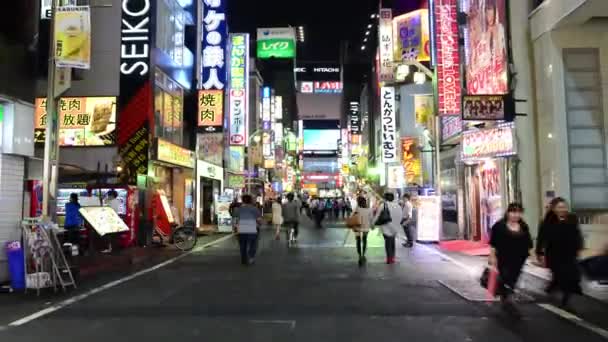 Quartier commerçant la nuit — Video