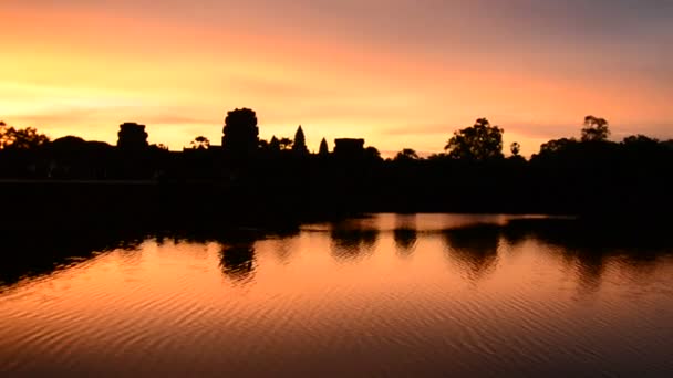 Silhouettes of the Main Temple Buildings — Stock Video