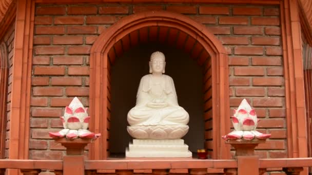 Templo de Tran Quoc Pagoda — Vídeo de Stock