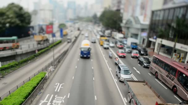 Trafiken på upptagen Hong Kong Freeway — Stockvideo