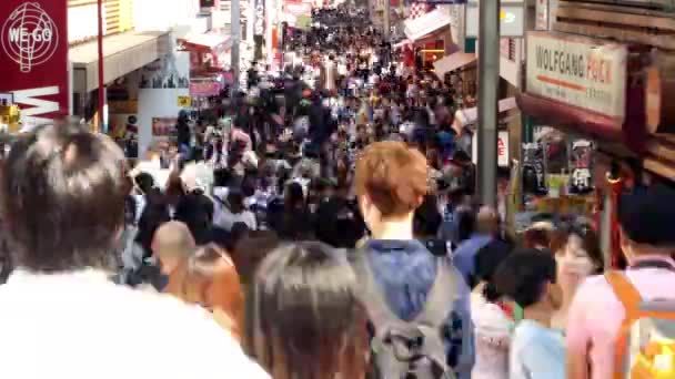तकेशिता स्ट्रीटवर गर्दी — स्टॉक व्हिडिओ