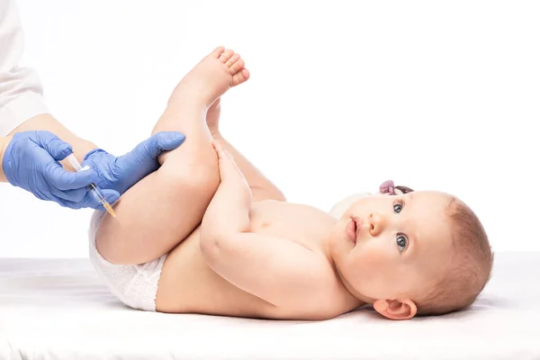 Pediatrician Nurse Giving Intramuscular Injection Vaccine Leg Baby Girl Coronavirus — Stockfoto