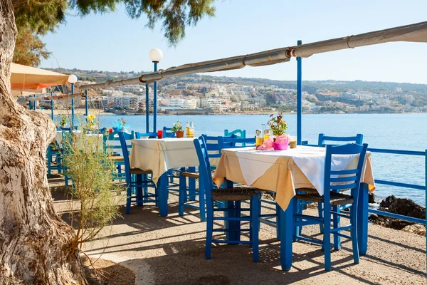 Terraço de café à beira-mar — Fotografia de Stock