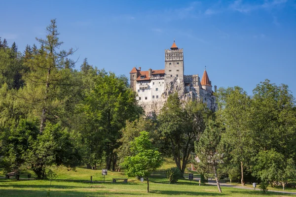 ปราสาท Bran ในทรานซิลเวเนีย โรมาเนีย — ภาพถ่ายสต็อก