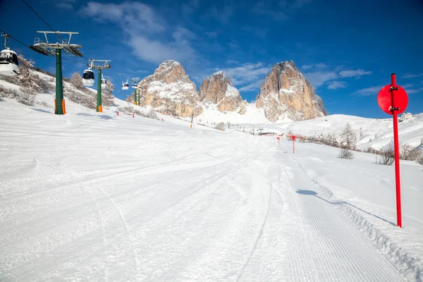 Ski slope in Dolomites — Stock Photo, Image