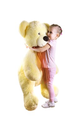 Büyük bir ayı olan kız. İzole