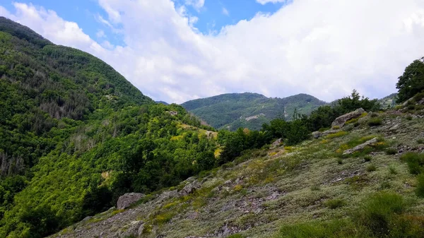 Kingdom Mumjidam Bulgaria April Hiking Kingdom Mumjidam Sarkaya Rock Bulgaria — Stock Photo, Image