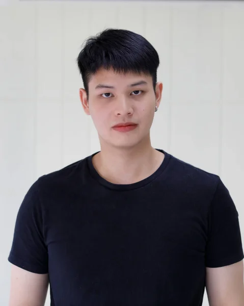 Half Body Shot Young Handsome Friendly Asian Man Wearing Black — Stock Photo, Image