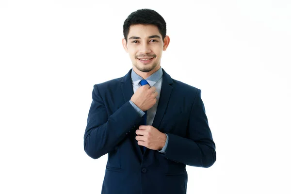 Sorridente Bel Giovane Uomo Affari Asiatico Regolare Cravatta Sfondo Bianco — Foto Stock