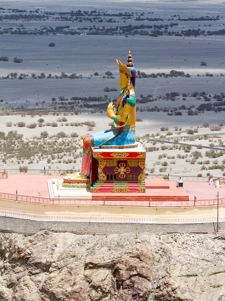 Statua di Buddha nella valle del Nubra — Foto Stock