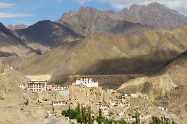 Lamayuru Manastırı panorama adlı Himalayalar