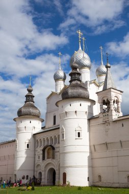 Rostov Veliky, Rusya Federasyonu - 21 Haziran 2015: Kutsal Gates ve Resurre