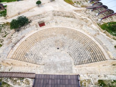 Kourion antik tiyatro, havadan görünümü