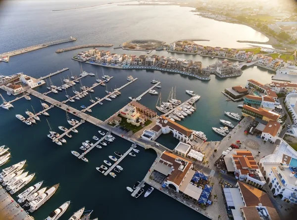 Flygfoto över Limassol Marina, Cypern — Stockfoto