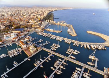 Limasol Marina, Kıbrıs'ın havadan görünümü