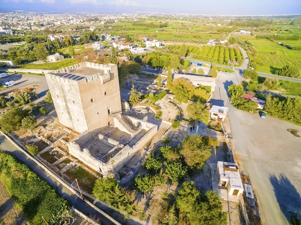 Luchtfoto van middeleeuwse kasteel Kolossi, Limassol, Cyprus — Stockfoto