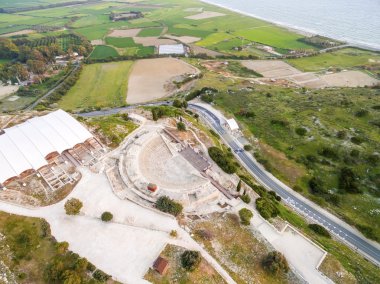 Kourion antik tiyatro, havadan görünümü