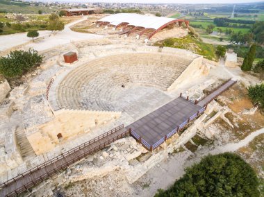 Kourion antik tiyatro, havadan görünümü