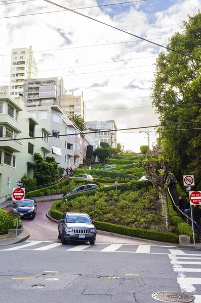 Lombard Street, San Francisco, California — Stockfoto