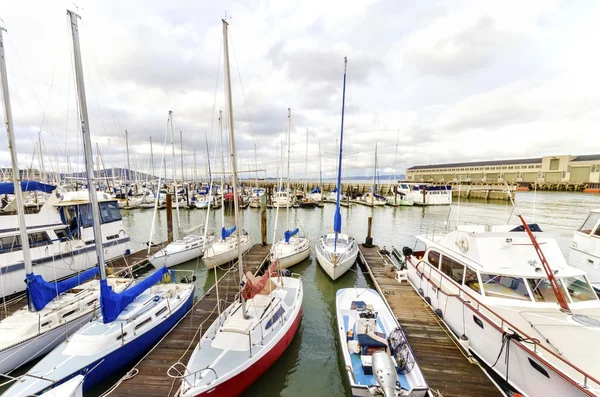 Pier 39 Marina, Сан-Франциско — стоковое фото