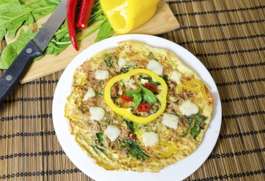 Ispanak biber ve karabiber omlet 