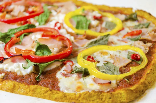 Blomkål pizza — Stockfoto