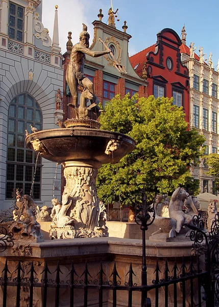 Neptune fonte em gdansk. — Fotografia de Stock