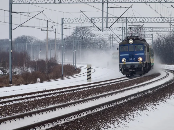 Снежный поезд  .. — стоковое фото