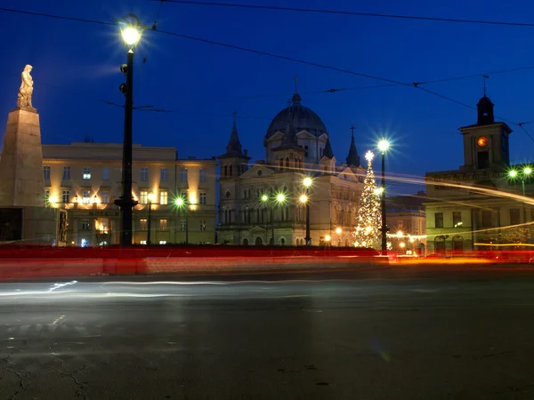 Noční tramvaj v Lodzi. — Stock fotografie