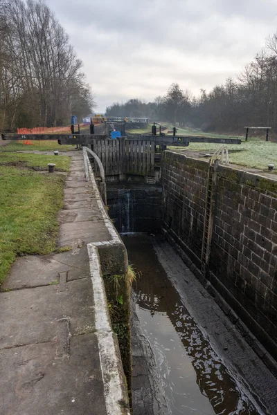 Wigan Royaume Uni Février Une Écluse Long Canal Leeds Liverpool — Photo