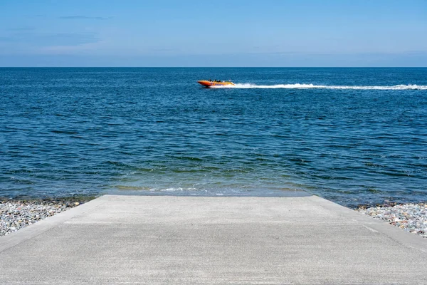 Turista Jet Boat Zooms Através Llandudno Bay Como Visto Uma — Fotografia de Stock