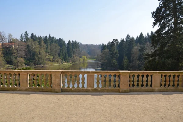 Pruhonice castle park, Tschechische Republik lizenzfreie Stockfotos