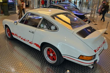 Prag - 14 Nisan: Porsche Carrera Rs (1973)
