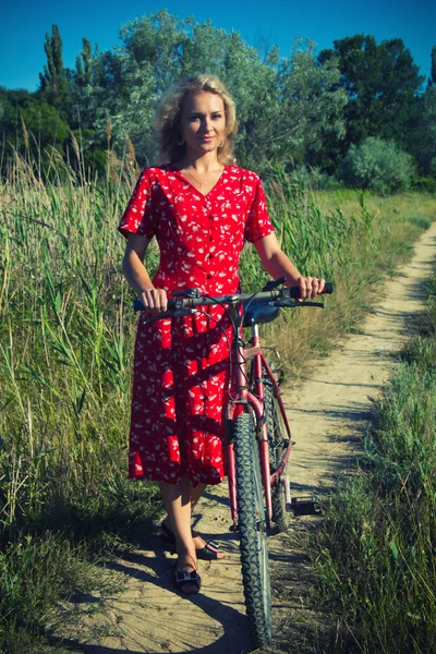 Vintage girl — Stock Photo, Image