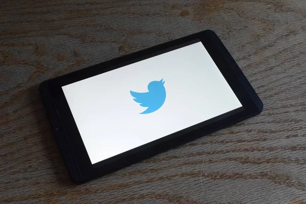 Vizualizarea Aplicației Twitter Ecranul Smartphone — Fotografie, imagine de stoc