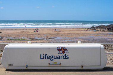 RNLI cankurtaran görevi Summerleaze Sahili, Bude, Cornwall, İngiltere, 6 Temmuz 2020.