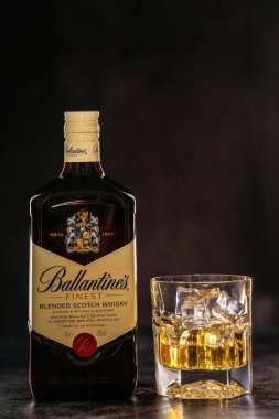 Ballantines, Pernod Ricard tarafından Dumbarton, İskoçya 'da üretilen bir viski çeşididir.